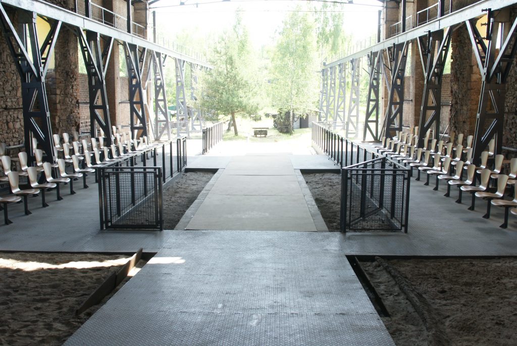 Hala-Spustowa-1-1024×685