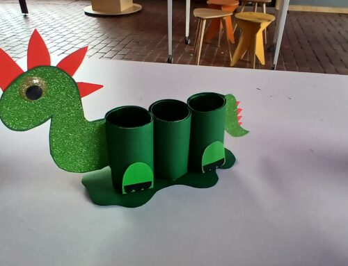 Warsztaty Familijne – Dinoprzybornik