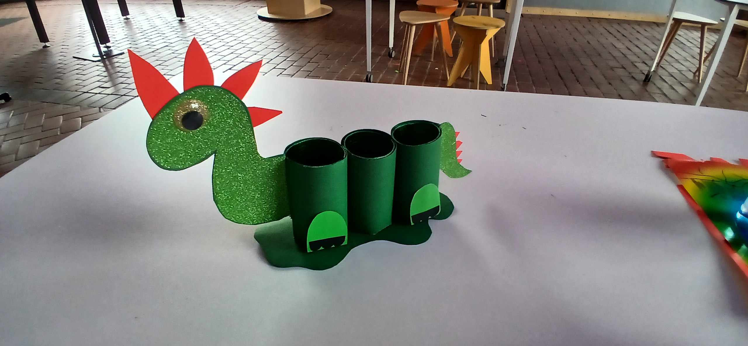 Warsztaty Familijne – Dinoprzybornik